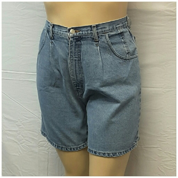 Bill Blass Pants - *PLUS* BILL BLASS Denim Shorts, size 16